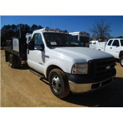 2006 FORD F350 SUPER DUTY FLATBED
