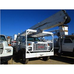1995 INTERNATIONAL 4700 S/A FLATBED