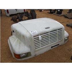 INTERNATIONAL 4700 HOOD