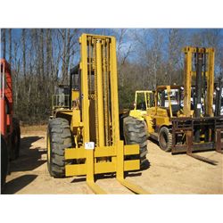 JOHN DEERE 480CD ROUGH TERRAIN FORKLIFT