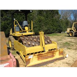 CAT CP-433E VIBRATORY ROLLER