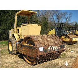 HYPAC/HYSTER C832B VIBRATORY ROLLER