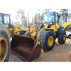 KOMATSU WA250-6 WHEEL LOADER