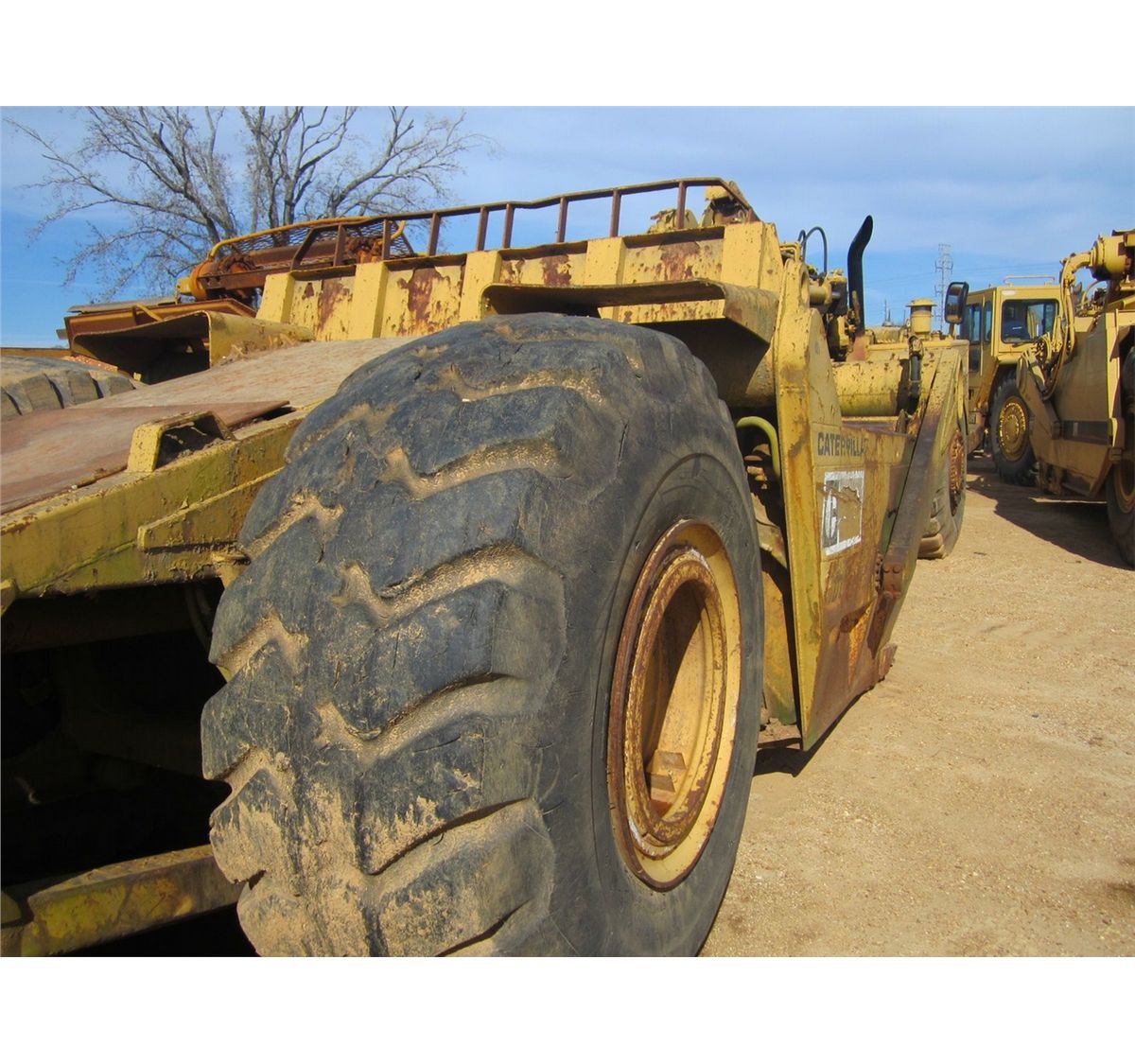 CAT 621B MOTOR SCRAPER - J.M. Wood Auction Company, Inc.