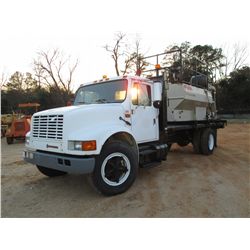 1990 INTERNATIONAL 4900 S/A