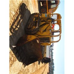Dresser 125g Track Loader
