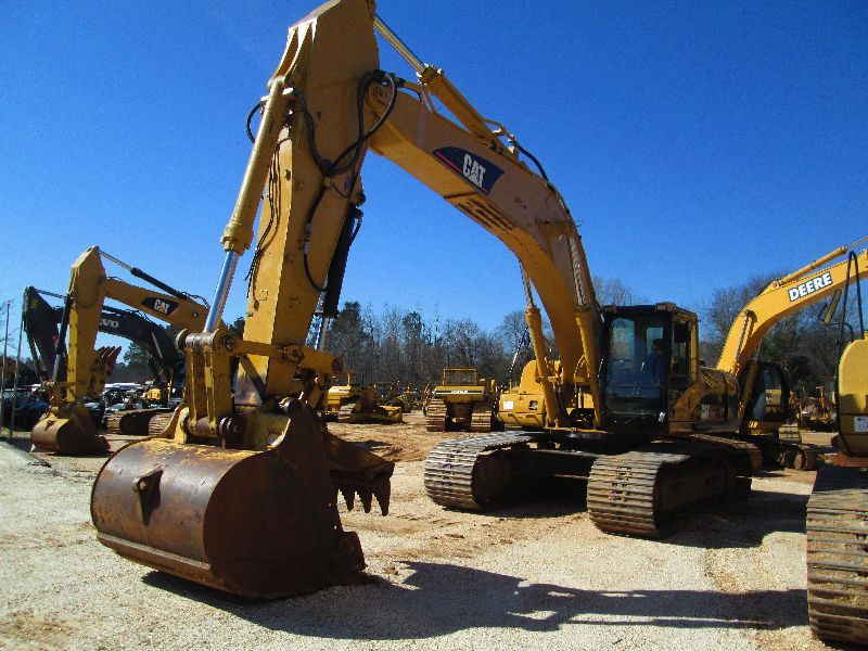 CAT 330CL HYDRAULIC EXCAVATOR J.M. Wood Auction Company, Inc.