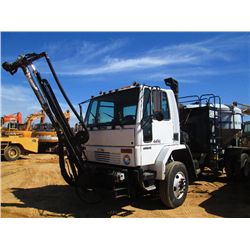 2003 FREIGHTLINER FC70 PATCH TRUCK