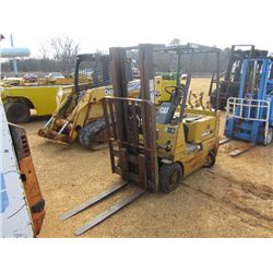 CAT 30 FORKLIFT