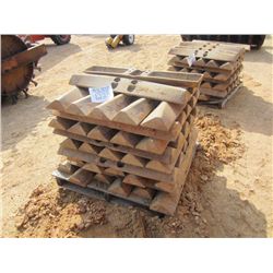 (1) LOT 38" PYRAMID PAD FOR D6R