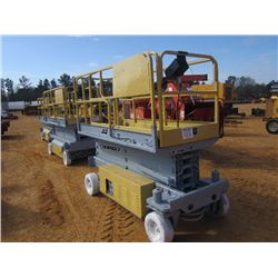 JLG COMMANDER CM2546 SCISSOR LIFT