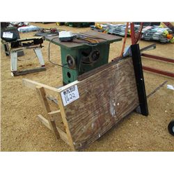 GRIZZLEY TABLE SAW