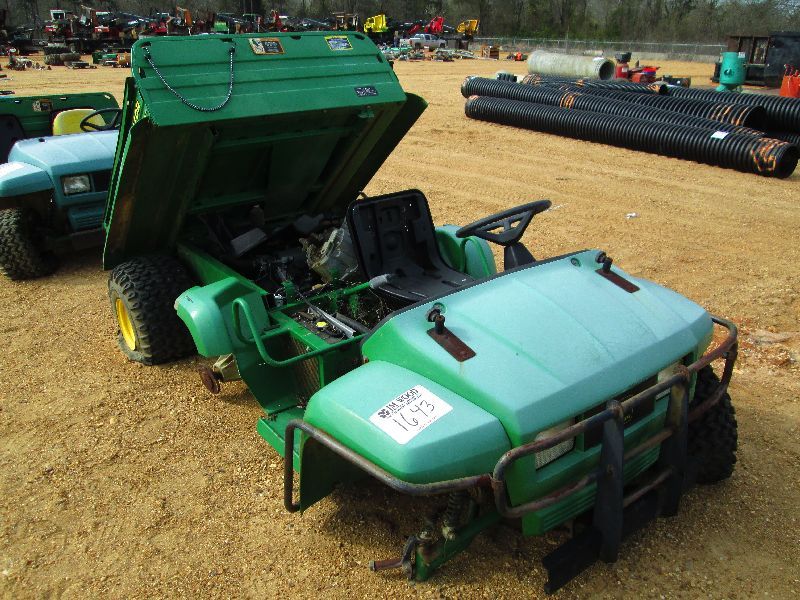 JOHN DEERE 6X4 GATOR J.M. Wood Auction Company, Inc.