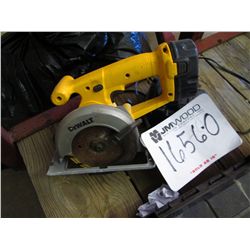 DEWALT 14.4 SAW W/CHARGER