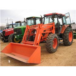 KUBOTA M105X 4X4 FARM TRACTOR