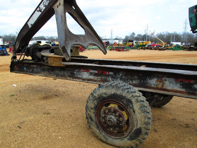 BARKO 225 SELFPROPELLED LOG LOADER