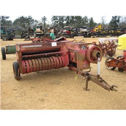 MASSEY FERGUSON 12 SQUARE HAY BALER