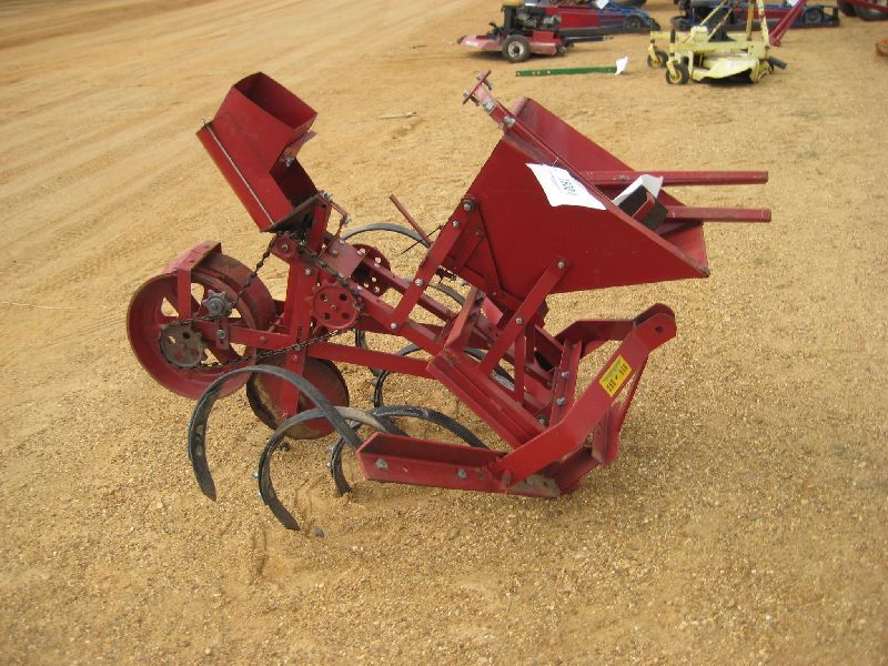 COVINGTON TP4L SINGLE ROW PLANTER