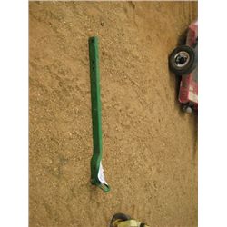 JOHN DEERE TOW BAR