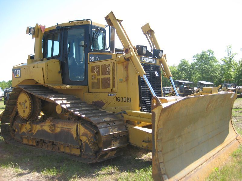 CAT D6T XW VP CRAWLER TRACTOR, S/N DJG00335 (08 YR) 6 WAY BLADE, 28