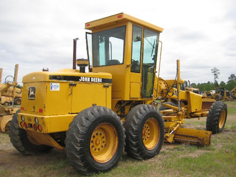 JOHN DEERE 570B MOTOR GRADER, S/N 553802, 12' HYD MOLDBOARD, ECAB, 15.5 ...