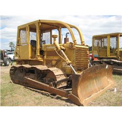 FIAT 10C CRAWLER TRACTOR, S/N 115486, STRAIGHT BLADE W/TILT, 22" SBG, WINCH, CANOPY, SWEEPS, SIDE & 