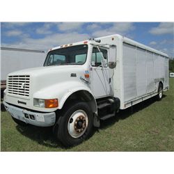 1998 INTERNATIONAL 4700 S/A BEVERAGE BODY TRUCK, S/N 1HTSCCAAN2WH558994, DT466E DIESEL ENG, 6 SPD TR