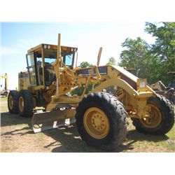 CAT 12H MOTOR GRADER, S/N 4XM01712, 12' HYD MOLDBOARD W/TIP CONTROL SCARIFIER, ECAB W/AIR,14.00-24 T