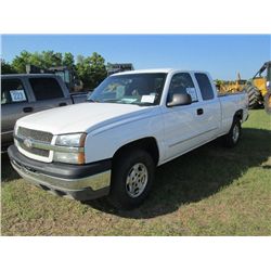 2003 CHEVROLET 1500 4X4 EXTENDED CAB, PICKUP S/N 1GCEK19T63E296040, V8 GAS, A/T, P/S, A/C,ODOMETER R