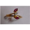 Image 1 : 0.03 CTW Diamond,0.30 CTW Ruby Ring in 2.574g 18kt Yellow Gold