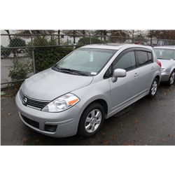 2008 GREY NISSAN VERSA 4DR HB 91,674KM GAS MANUAL