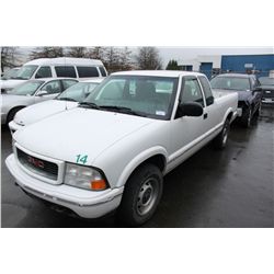1999 WHITE GMC SONOMA SLS 2DR PU 215,547KM GAS