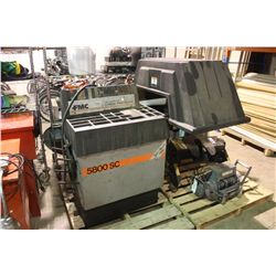 FMC 5800SC WHEEL BALANCER