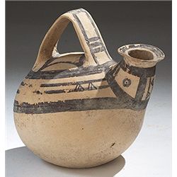 Vases. Daunian terracotta askos. Circa 5th century BC.  D/ The squat globular body with short vertic