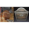 Image 8 : 1967 DISNEYLAND PIRATES OF THE CARIBBEAN RIDE TREASURE CHEST WITH JEWELS VINTAGE DISNEY PROP