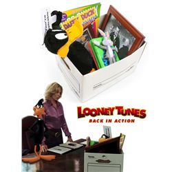 LOONEY TUNES THE MOVIE BOX OF DAFFY DUCK PERSONAL ITEMS