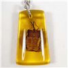 Image 1 : 1489 - STINK BUG IN YELLOW RESIN KEYCHAIN - 1.5"