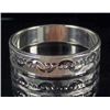 Image 1 : 538 - SILVER CARVED EMBROIDERY RING SIZE 9 MARKED .925