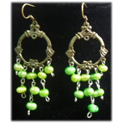 OLDEN GREEN PEARL DANGLING