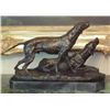 Image 4 : Regal Bronze Sculpture Hunting Dogs