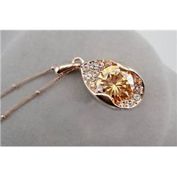GT0522120012 Beautiful Citrine & Crystal Pendant Neckla