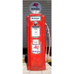 Lot 025: Wayne 70 Gas Pump