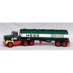 Lot 171: Hess 1984 Tanker Truck