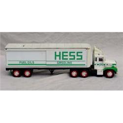 Lot 175: Hess 1987 Tractor Trailer Bank