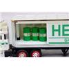Image 4 : Lot 175: Hess 1987 Tractor Trailer Bank