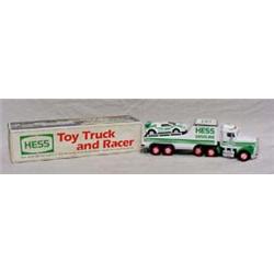 Lot 184: Hess 1991 Truck and Racer Transport