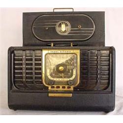 Lot 254: Zenith Trans-Oceanic Multi-Band Radio