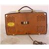 Image 4 : Lot 257: Zenith Plastic Case Table Top Radio