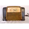 Image 1 : Lot 259: Silvertone Table Top Clock/Radio