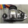 Image 6 : Nikon FG Film Camera w/Vivitar Flash & Case